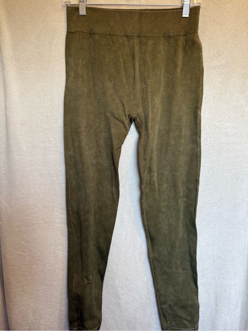 LA Image Olive Green Ribbed Very Thick Knit Leggings